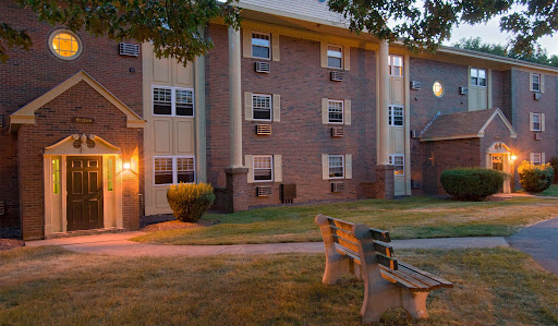 Wexford Village Apartments