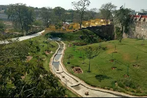 Dravyavati Bird Park image