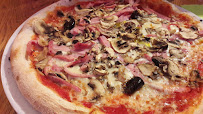 Pizza du Pizzeria Les Voyageurs à Saint-Malo - n°3