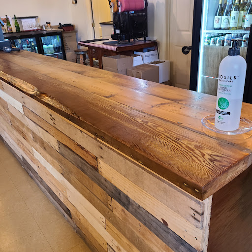 Wine Store «Galena Cellars», reviews and photos, 477 S 3rd St, Geneva, IL 60134, USA