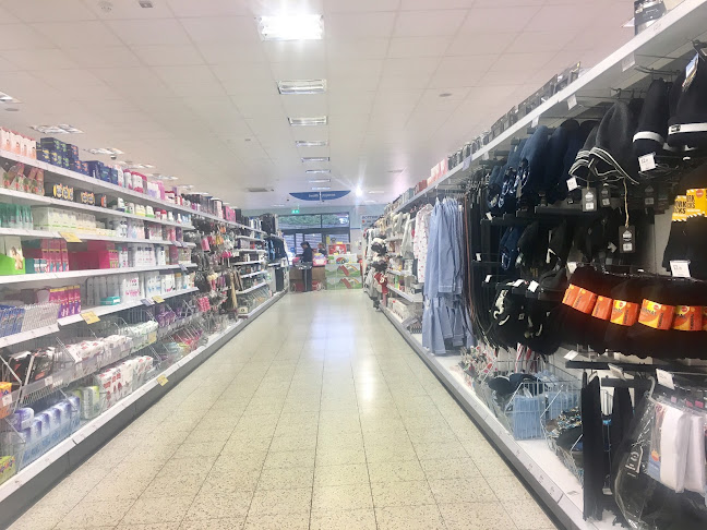 Reviews of Home Bargains in Worcester - Shop