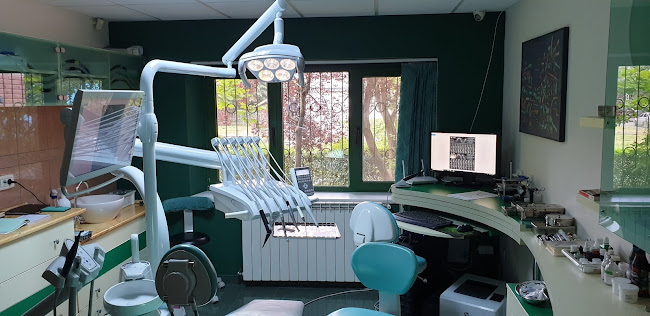 Opinii despre C.M.I.DR.SORAN RARES STOMATOLOGIE în <nil> - Dentist