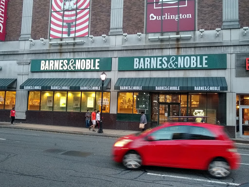 Book Store «Barnes & Noble», reviews and photos, 230 Main St, White Plains, NY 10601, USA