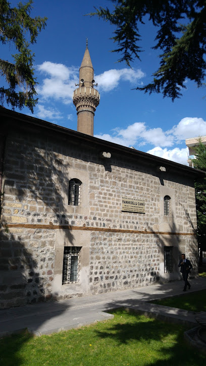 Yanıkoğlu Camii