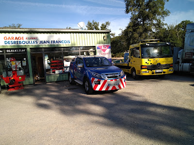 Garage Desreboulles / Dépannage 24/24 à Saint-Alpinien