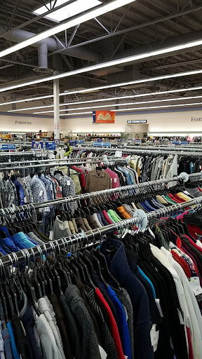 Clothing Store «Goodwill», reviews and photos, 37151 Mt Hood Hwy, Sandy, OR 97055, USA
