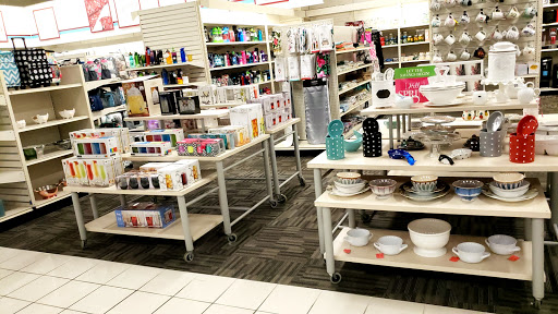 Clothing Store «Burlington Coat Factory», reviews and photos, 3333 N State Rd 7, Lauderdale Lakes, FL 33319, USA