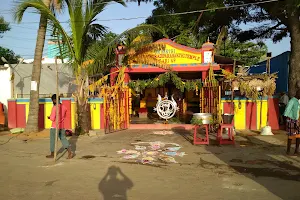 Om Adhipara Shakthi Temple image