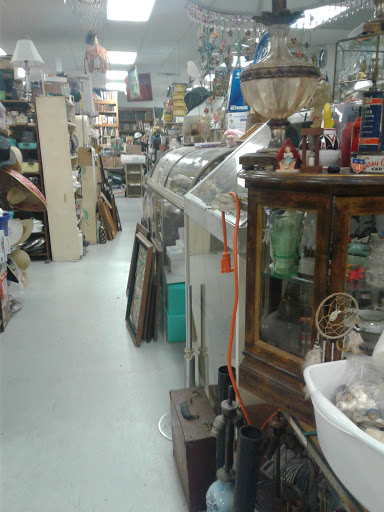 Antique Store «The Antique & Thrift Shop», reviews and photos, 100 Sunrise Hwy, Valley Stream, NY 11581, USA