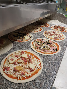 Pizzeria Kebab Postino Via Vittorio Emanuele, 44, 26010 Dovera CR, Italia