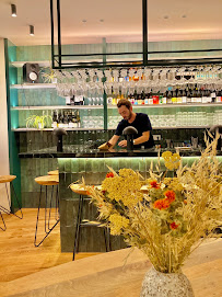 Atmosphère du Restaurant Euphorie - Bar à vin à Paris - n°3