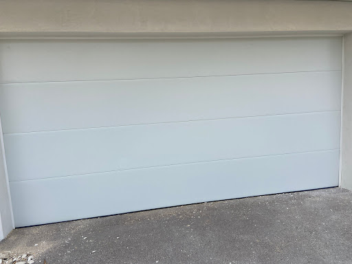 LE Garage Door Repair