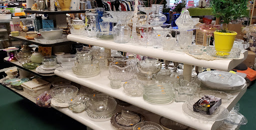 Thrift Store «Life Center Thriftshop», reviews and photos, 6331 6th Ave, Tacoma, WA 98406, USA