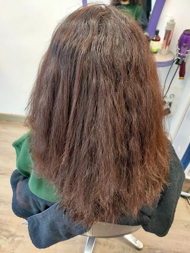 IAM Peluquería Unisex en Monzón, Huesca