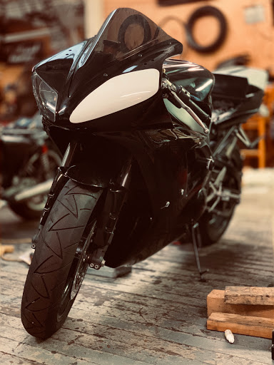 Motorcycle Shop «BRIDGE CITY CYCLES, LTD.», reviews and photos, 2119 N Kerby Ave, Portland, OR 97227, USA