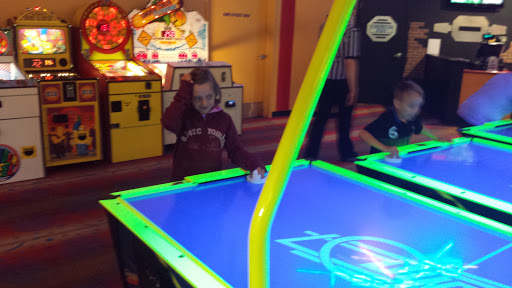 Bowling Alley «Bowlero Lakeville», reviews and photos, 11129 162nd St W, Lakeville, MN 55044, USA