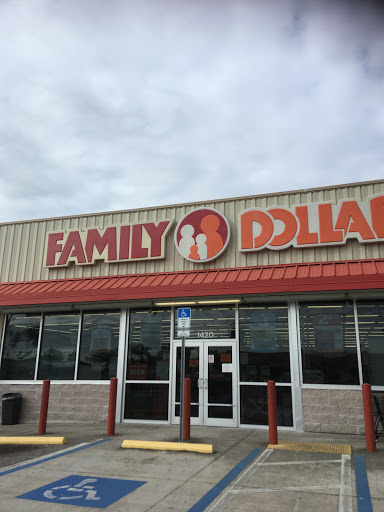 Dollar Store «FAMILY DOLLAR», reviews and photos, 1420 Main St, Dunedin, FL 34698, USA