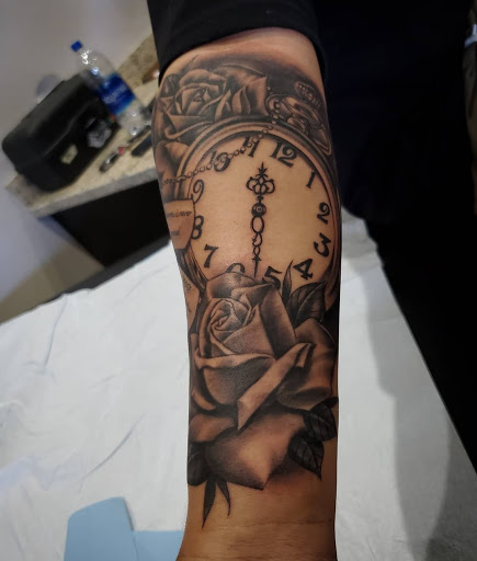 Explore small girl tattoo ideas, creative tattoo ideas in Bakersfield, available at CLASSIC STANDARD TATTOO CO.