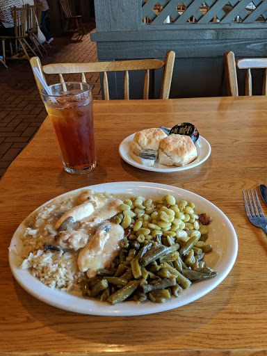 American Restaurant «Cracker Barrel Old Country Store», reviews and photos, 5580 Windward Pkwy, Alpharetta, GA 30004, USA