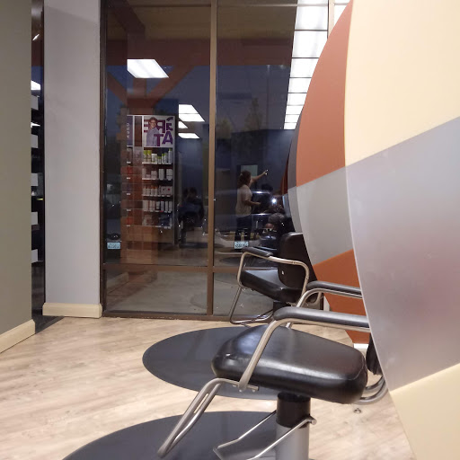 Hair Salon «Great Clips», reviews and photos, 7780 Limonite Ave, Jurupa Valley, CA 92509, USA