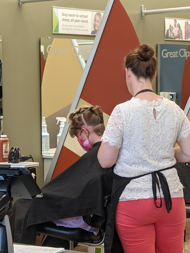 Hair Salon «Great Clips», reviews and photos, 3054 Columbus Shopping Center, Columbus, IN 47203, USA