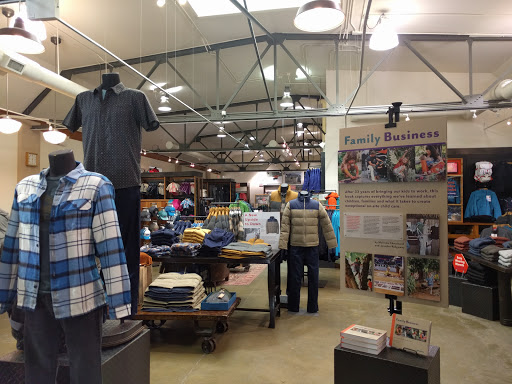 Clothing Store «Patagonia St. Paul», reviews and photos, 1648 Grand Ave, St Paul, MN 55105, USA