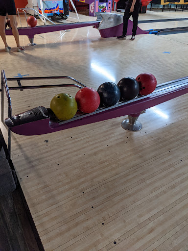 Bowling Alley «Adventure Bowling Center», reviews and photos, 7940 Railroad Ave, Snoqualmie, WA 98065, USA