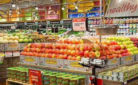 Grocery Store «Fresh Thyme Farmers Market- W. Des Moines», reviews and photos, 2900 University Ave, West Des Moines, IA 50266, USA