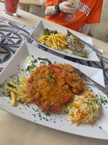 Opinie o Restauracja Harenda w Zakopane - Restauracja