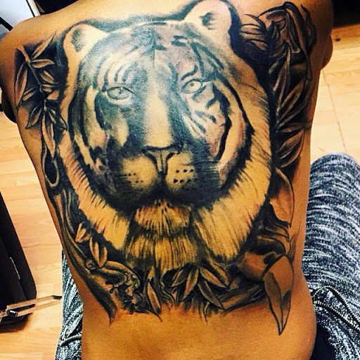 Tattoo Shop «Wizard Tattoo Studio», reviews and photos, 5780 S M L King Jr Pkwy, Beaumont, TX 77705, USA