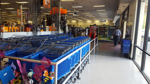 Thrift Store «Goodwill Tampa Store», reviews and photos