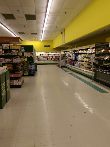 Grocery Store «Harveys Supermarket», reviews and photos, 955 S 1st St, Jesup, GA 31545, USA