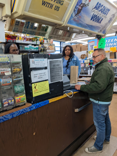 Liquor Store «Thrifty Discount Liquor-Wines», reviews and photos, 6709 Pines Rd, Shreveport, LA 71129, USA