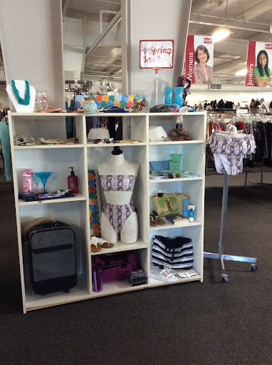 Thrift Store «Stuff Etc», reviews and photos, 2818 Commerce Dr, Coralville, IA 52241, USA