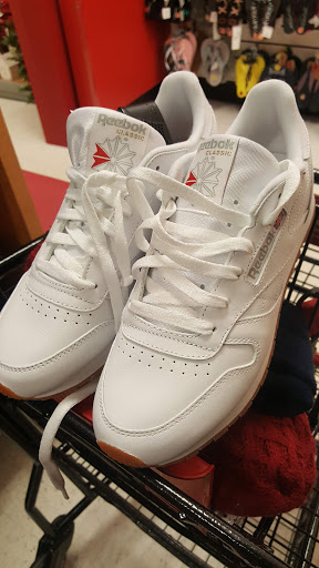 Shopping Mall «Tarpon Mall», reviews and photos, 40952 US-19, Tarpon Springs, FL 34689, USA