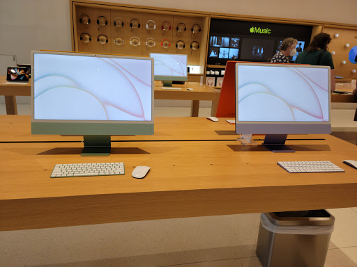 Computer Store «Apple Cherry Hill», reviews and photos, 2000 NJ-38, Cherry Hill, NJ 08002, USA