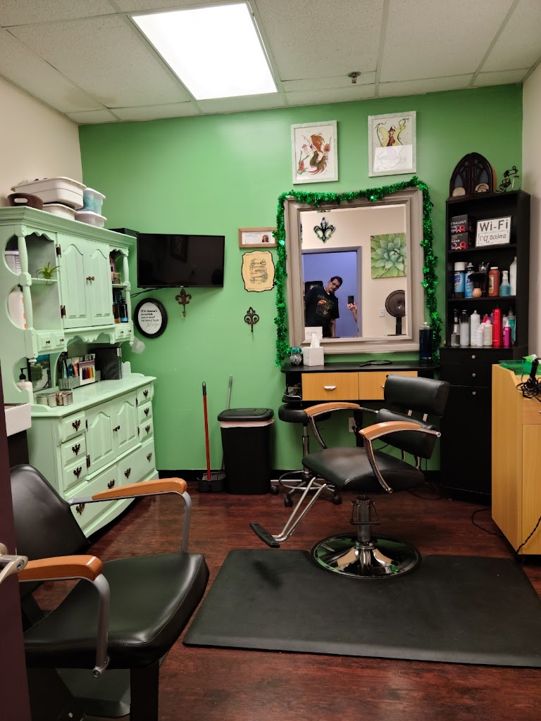 Nicole's Hair Suite 32955