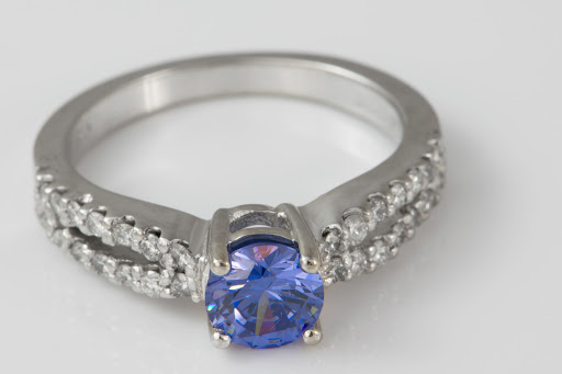 Jewelry Store «Silver City Stamp & Coin Co», reviews and photos, 3205 E Silver Springs Blvd, Ocala, FL 34470, USA