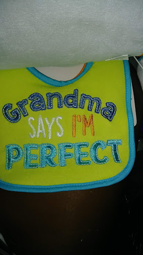 Shopping Mall «Hilltop Shopping Center», reviews and photos, 5400 Reisterstown Rd, Baltimore, MD 21215, USA