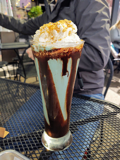 Restaurant «Browndog Treats, Drinks, & Eats», reviews and photos, 120 E Main St, Northville, MI 48167, USA