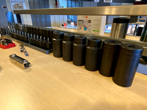 Pawn Shop «Louisville Pawn Depot», reviews and photos, 813 Lyndon Ln c, Louisville, KY 40222, USA