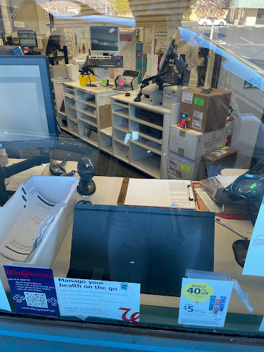 Drug Store «Walgreens», reviews and photos, 20011 Bollinger Rd, Cupertino, CA 95014, USA