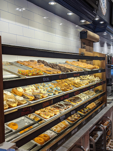 Donut Shop «Donut Crazy», reviews and photos, 290 York St, New Haven, CT 06511, USA