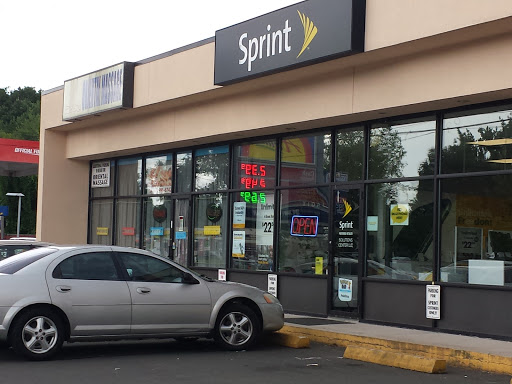 Cell Phone Store «Sprint Store», reviews and photos, 551 Washington St, Middletown, CT 06457, USA