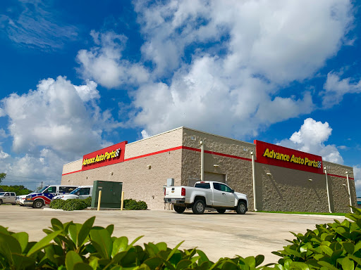 Auto Parts Store «Advance Auto Parts», reviews and photos, 3780 Leopard St, Corpus Christi, TX 78408, USA
