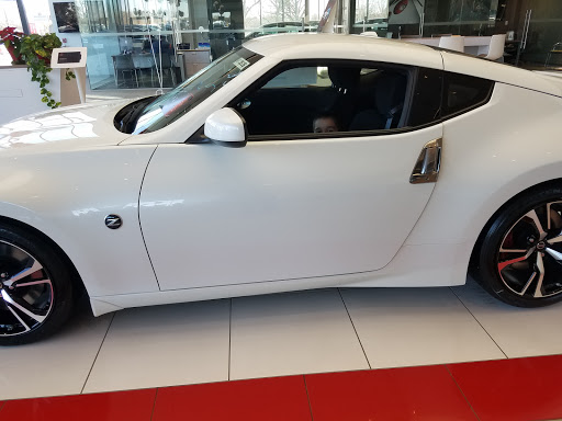 Nissan Dealer «Zeigler Nissan Of Gurnee», reviews and photos, 3175 Grand Ave, Lindenhurst, IL 60046, USA