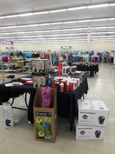 Discount Store «Roses», reviews and photos, 7201 Pendleton Pike, Indianapolis, IN 46226, USA