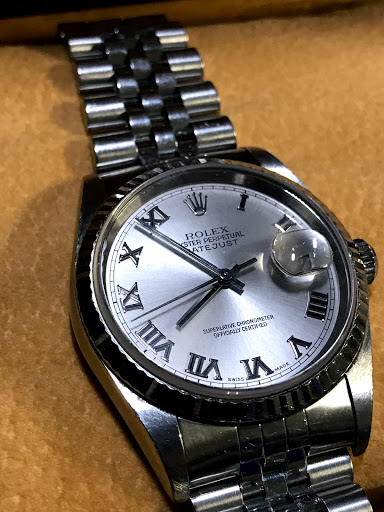 Pawn Shop «Sterling & Knight Jewelry & Pawn», reviews and photos, 295 S Schmidt Rd, Bolingbrook, IL 60440, USA