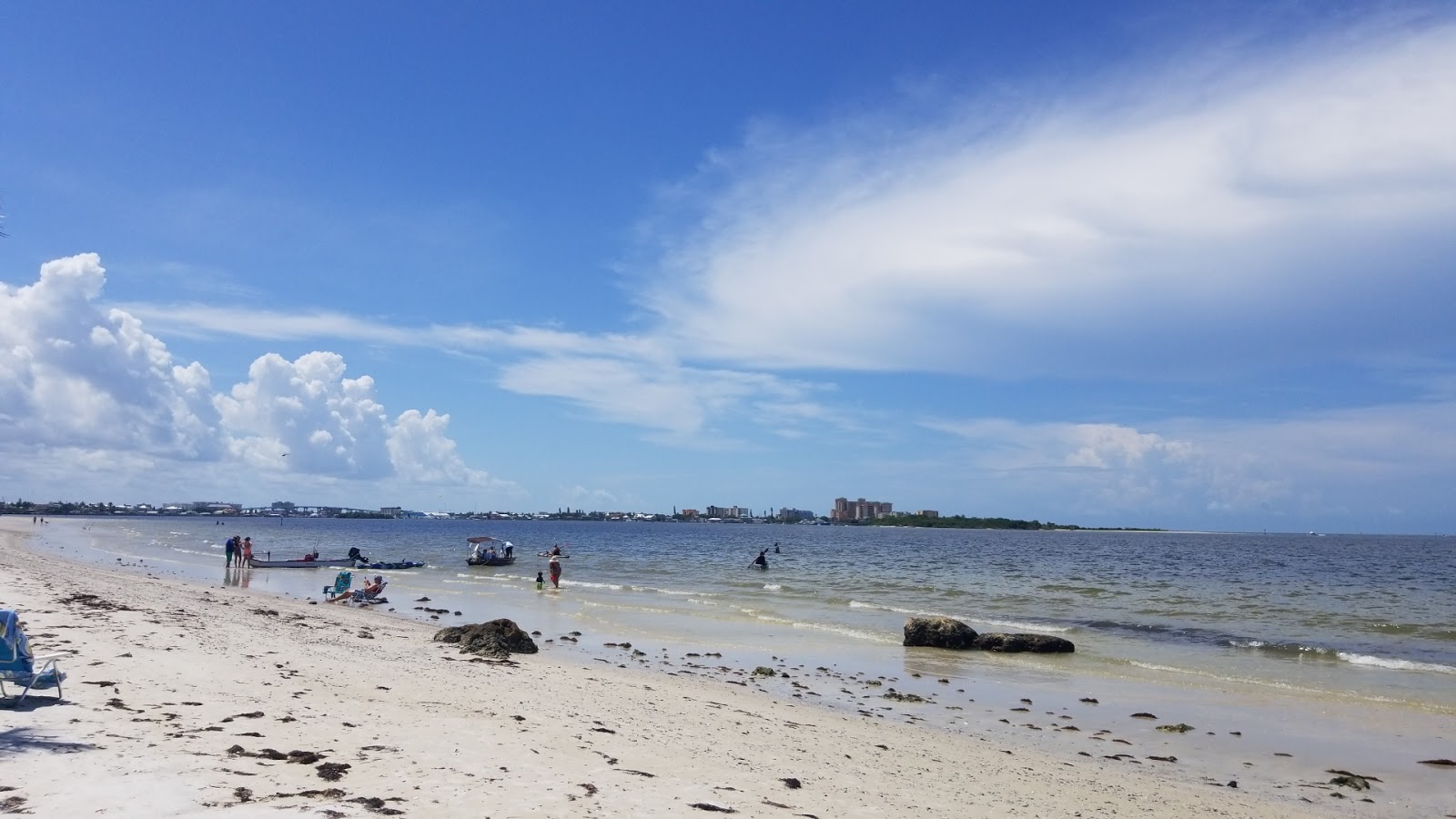 Bunche beach的照片 带有长直海岸