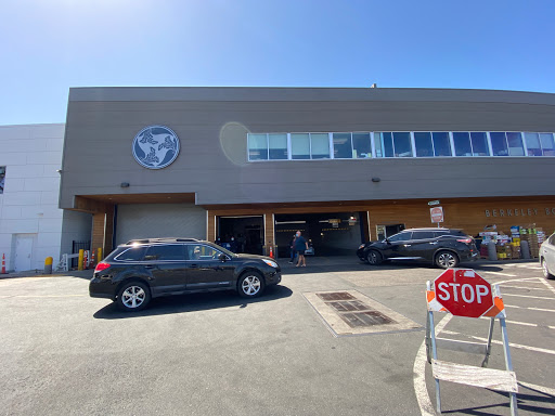 Supermarket «Berkeley Bowl West», reviews and photos, 920 Heinz Ave, Berkeley, CA 94710, USA